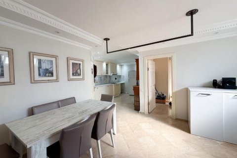 ویلا در  Oba ، ترکیه 400 متر مربع.  شماره 221665 - 11