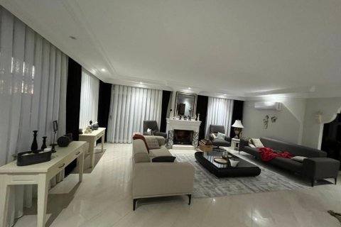 ویلا در  Oba ، ترکیه 400 متر مربع.  شماره 221665 - 6