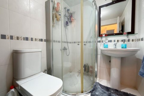 آپارتمان در Tosmur،  Alanya ، ترکیه 120 متر مربع.  شماره 221667 - 24