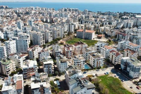 آپارتمان در  Antalya ، ترکیه 2 خوابه ، 75 متر مربع.  شماره 221663