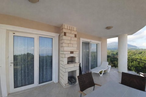 آپارتمان در Tosmur،  Alanya ، ترکیه 125 متر مربع.  شماره 221666 - 15