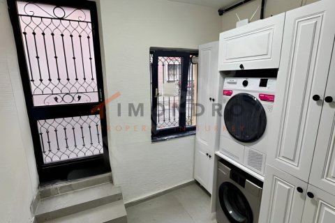 Продажа виллы в Фатихе, Стамбуле, Турция 5+1, 150м2, №237843 – фото 24