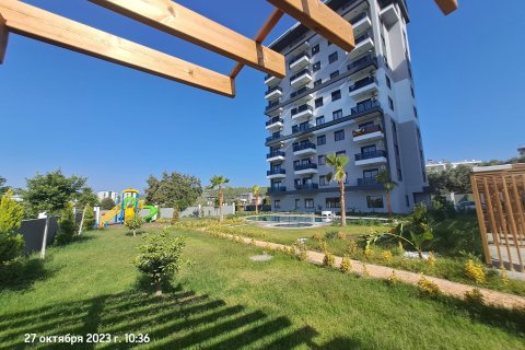1+1 Apartment  in Avsallar, Antalya, Turkey No. 230774