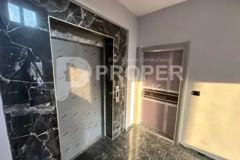 Lägenhet  i Konyaalti, Antalya, Turkiet Nr. 227980