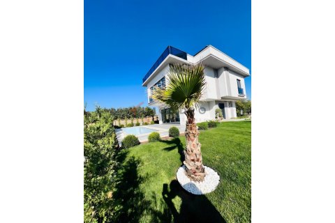7+1 Villa  i Bueyuekcekmece, istanbul, Turkiet Nr. 225230