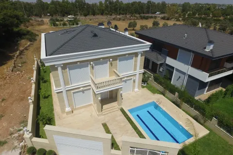 آپارتمان در  Mugla ، ترکیه 5 خوابه ، 525 متر مربع.  شماره 223929 - 1