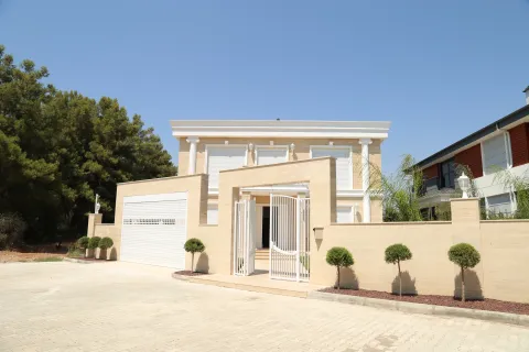 آپارتمان در  Mugla ، ترکیه 5 خوابه ، 525 متر مربع.  شماره 223929 - 17