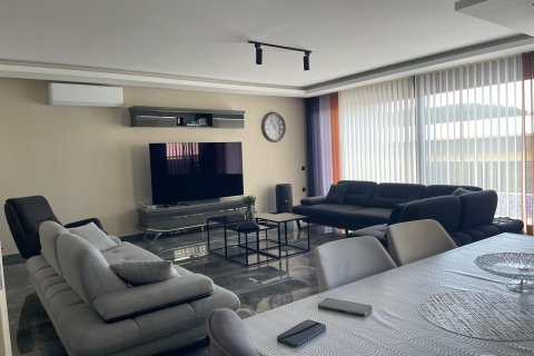 5+1 Villa in Oba, Antalya, Türkei Nr. 225373 - 3