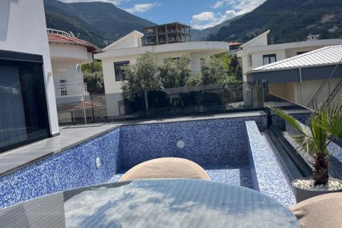 5+1 Villa in Oba, Antalya, Türkei Nr. 225373 - 2