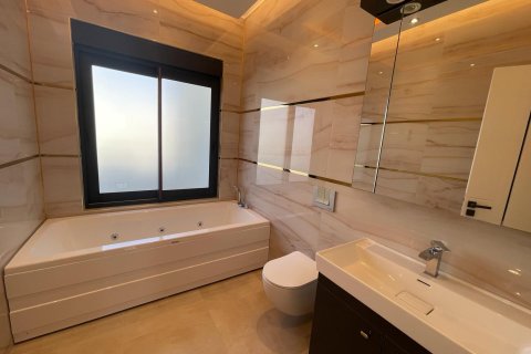 2+1 Leilighet  i Mahmutlar, Antalya, Tyrkia Nr. 225369 - 18
