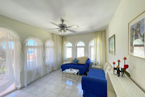 Apartment for sale  in Alanya, Antalya, Turkey, 3 bedrooms, 140m2, No. 218095 – photo 13