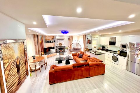 Villa for sale  in Mahmutlar, Antalya, Turkey, 4 bedrooms, 370m2, No. 218094 – photo 2