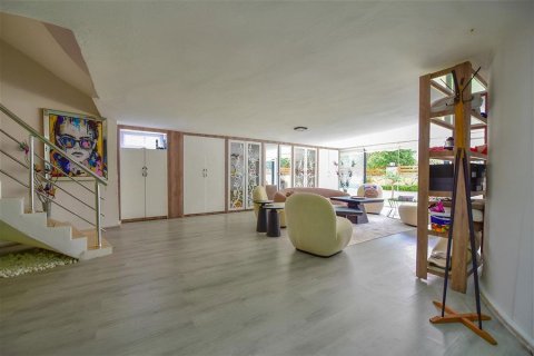 Villa for sale  in Mahmutlar, Antalya, Turkey, 4 bedrooms, 370m2, No. 218094 – photo 6