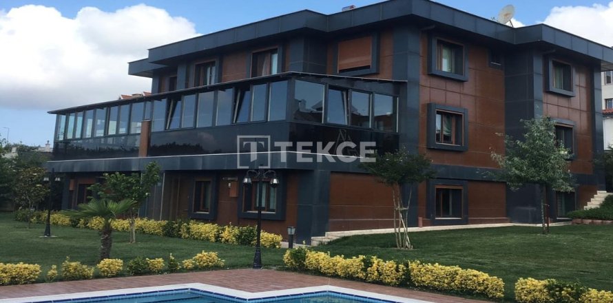 Вилла  10+3 в Бююкчекмедже, Стамбул, Турция №223166