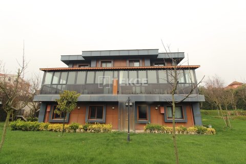 Продажа виллы  в Бююкчекмедже, Стамбуле, Турция 10+3, 750м2, №223166 – фото 2