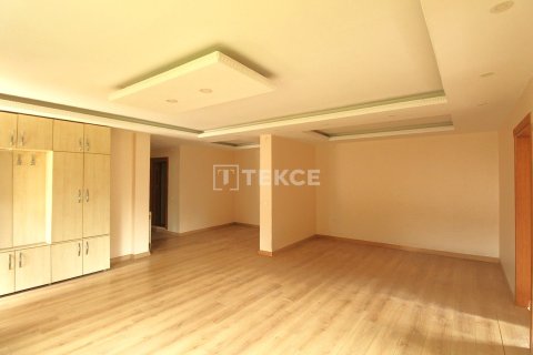 Продажа виллы  в Бююкчекмедже, Стамбуле, Турция 10+3, 750м2, №223166 – фото 20