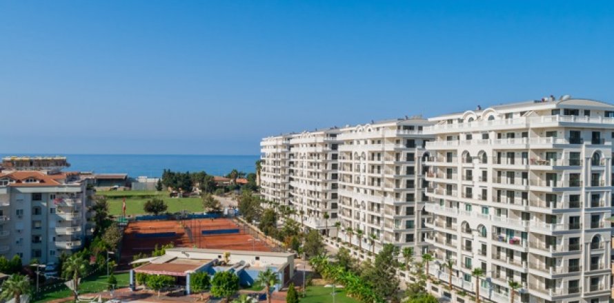 آپارتمان در  Antalya ، ترکیه 4 خوابه ، 271 متر مربع.  شماره 222560