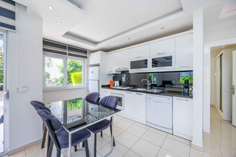 2+0 Wohnung  in Alanya, Antalya, Türkei Nr. 224936 - 2