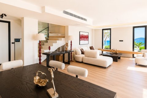 Villa for sale in Milas, Mugla, Turkey, 4 bedrooms, 260m2, No. 237452 – photo 10