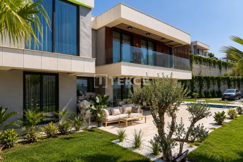 Villa for sale in Milas, Mugla, Turkey, 4 bedrooms, 260m2, No. 237452 – photo 3
