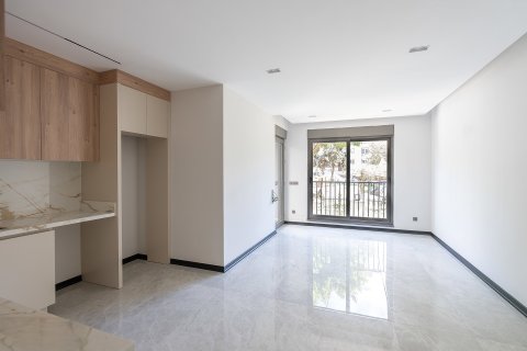 1+1 Lägenhet i Oba, Antalya, Turkiet Nr. 225684 - 6