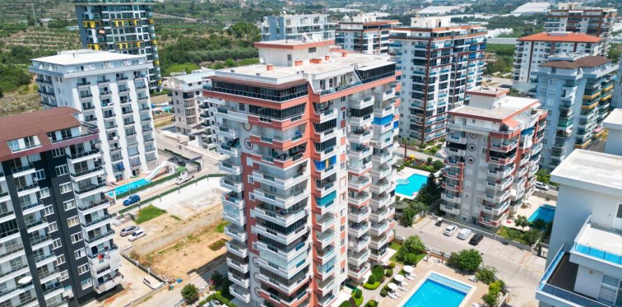 1+1 Apartment  in Mahmutlar, Antalya, Turkey No. 237410