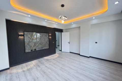 Apartment for sale  in Antalya, Turkey, 1 bedroom, 135m2, No. 224411 – photo 2