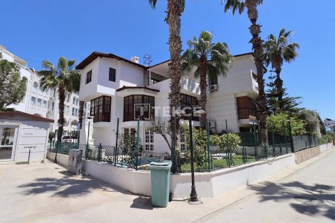 3+2 Villa  in Antalya, Turkey No. 224406