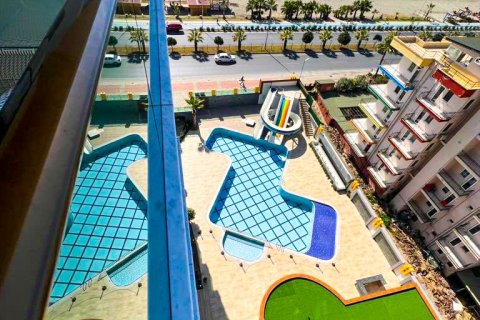 2+1 Lejlighed  i Mahmutlar, Antalya, Tyrkiet Nr. 221276 - 9