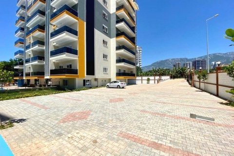 2+1 Leilighet  i Mahmutlar, Antalya, Tyrkia Nr. 217805 - 12