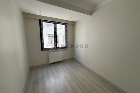 آپارتمان در Zeytinburnu،  Istanbul ، ترکیه 2 خوابه ، 75 متر مربع.  شماره 237652 - 8