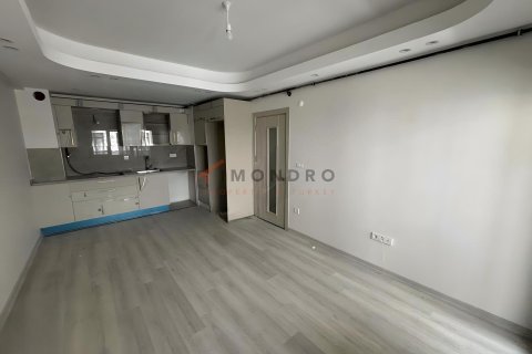 آپارتمان در Zeytinburnu،  Istanbul ، ترکیه 2 خوابه ، 75 متر مربع.  شماره 237652 - 3