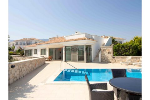 4+1 Villa  i Esentepe, Girne,  Nr. 224485 - 2