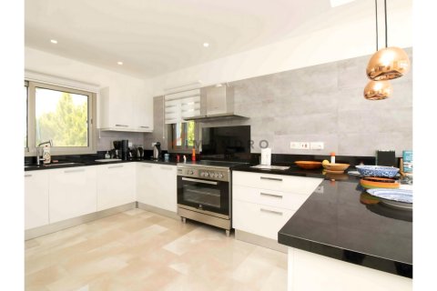 4+1 Villa  i Esentepe, Girne,  Nr. 224485 - 15