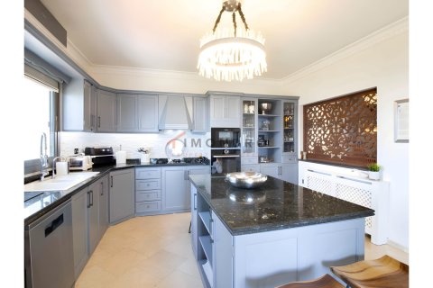 Villa for sale  in Karsiyaka, Girne, Northern Cyprus, 4 bedrooms, 280m2, No. 224486 – photo 12