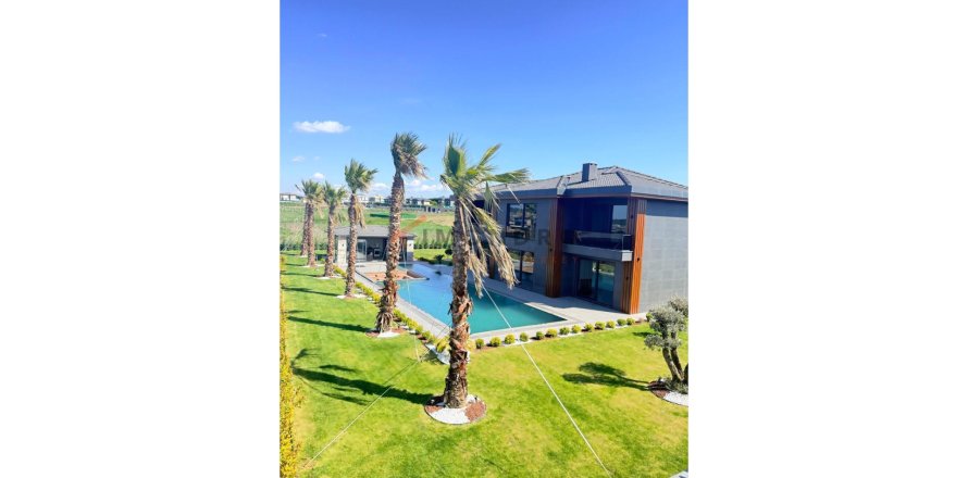 7+1 Villa  i Bueyuekcekmece, Istanbul, Tyrkia Nr. 224488