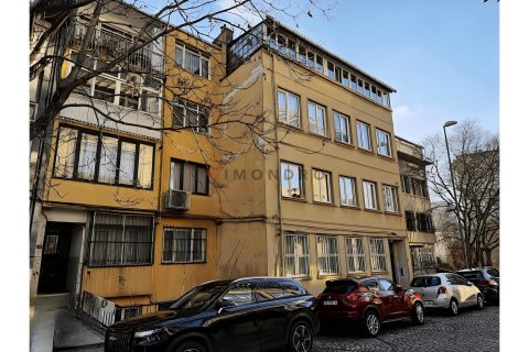 2+1 Wohnung  in Besiktas, Istanbul, Türkei Nr. 224484 - 28