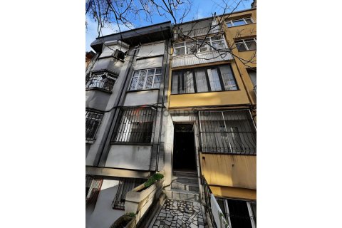 2+1 Wohnung  in Besiktas, Istanbul, Türkei Nr. 224484 - 29