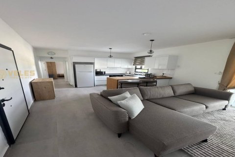 1+1 Leilighet  i Long Beach, Iskele,  Nr. 232215