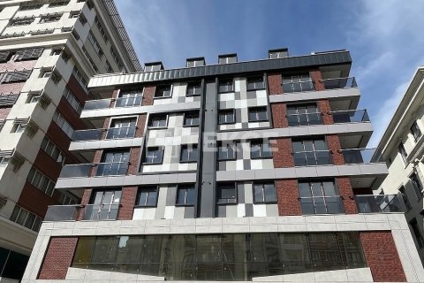 2+1 Apartment  in Istanbul, Turkey No. 228898