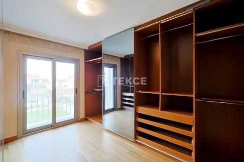 ویلا در Izmir ، ترکیه 5 خوابه ، 570 متر مربع. شماره 228895 - 28
