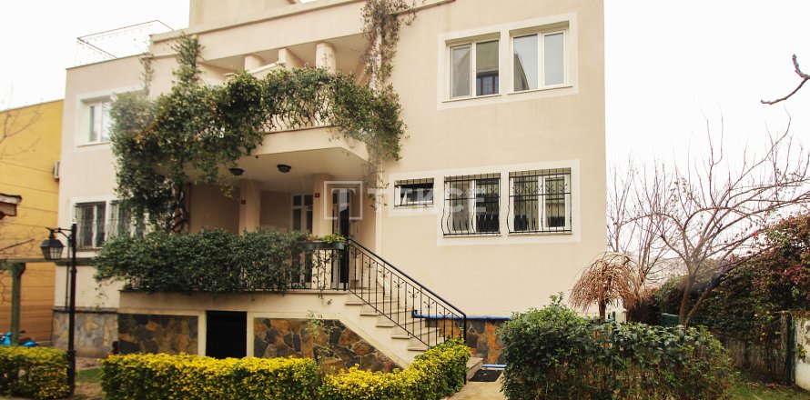 Вилла 5+2 в Стамбуле, Турция №216368