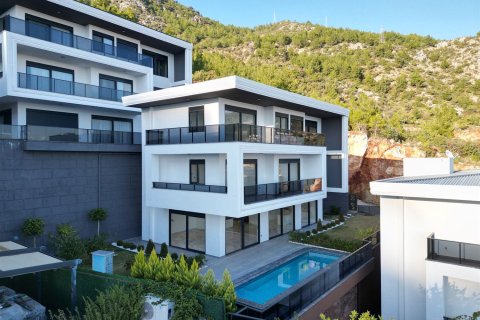 ویلا در  Alanya ، ترکیه 5 خوابه ، 460 متر مربع.  شماره 221533