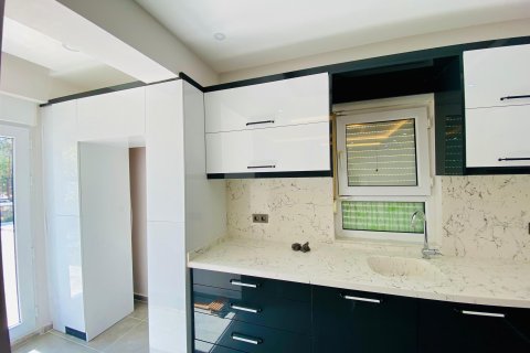 ویلا در Kemer ، ترکیه 4 خوابه ، 250 متر مربع. شماره 221539 - 20