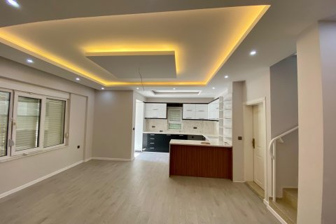 ویلا در Kemer ، ترکیه 4 خوابه ، 250 متر مربع. شماره 221539 - 14