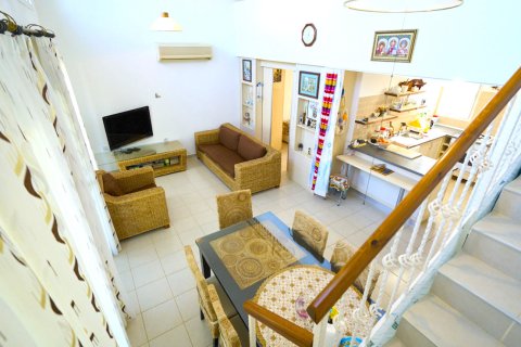 آپارتمان در  Bahceli ، ترکیه 2 خوابه ، 78 متر مربع.  شماره 215245 - 13