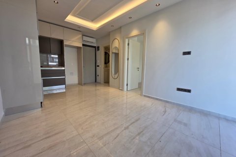 1+1 Lägenhet i Mahmutlar, Antalya, Turkiet Nr. 215244 - 2