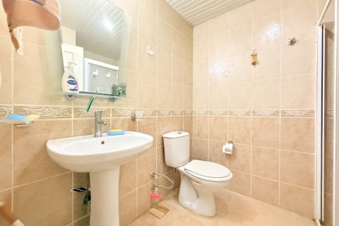 2+1 Lägenhet i Alanya, Antalya, Turkiet Nr. 237684 - 12