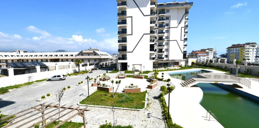 Квартира 1+1 в Аланье, Анталья, Турция №237689