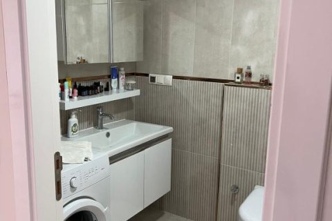 آپارتمان در  Kestel ، ترکیه 63 متر مربع.  شماره 212128 - 8